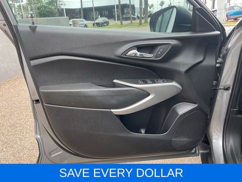 Used 2024 Chevrolet Trax LS FWD image 13
