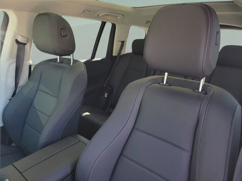 Certified 2026 Mercedes-Benz GLS 450 4MATIC image 24