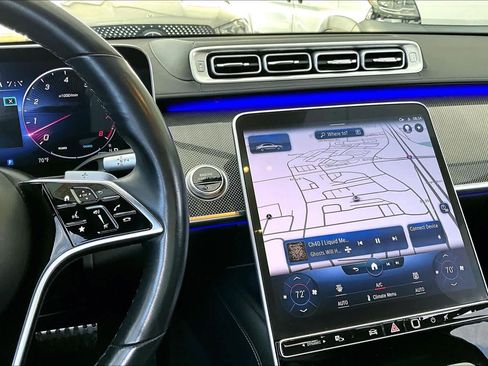 Used 2022 Mercedes-Benz S 500 4MATIC w/ AMG Line Package image 6