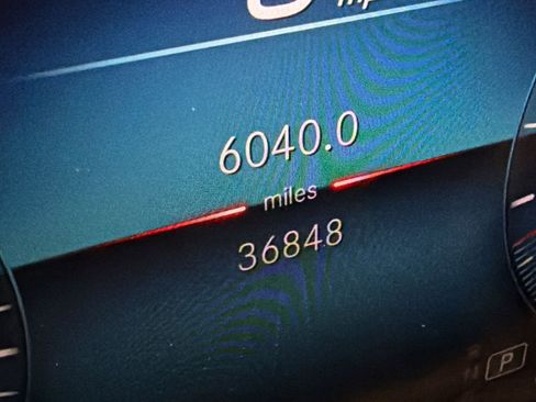 Certified 2022 Mercedes-Benz GLB 250 image 18