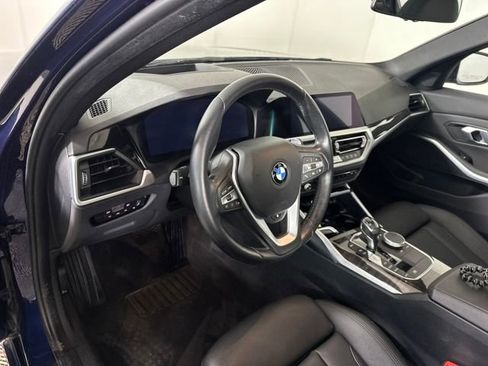 Used 2019 BMW 330i xDrive Sedan w/ Premium Package image 13