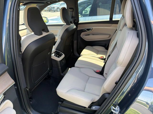New 2026 Volvo XC90 T8 Core w/ Protection Package Premier AWD/4WD image 6