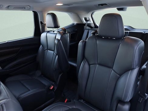 Used 2024 Subaru Ascent Touring image 19