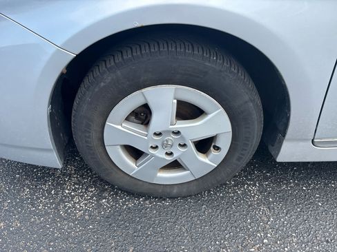 Used 2011 Toyota Prius Two FWD image 18