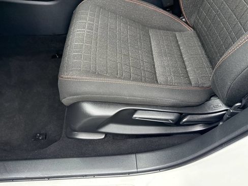 Certified 2024 Honda HR-V Sport image 11