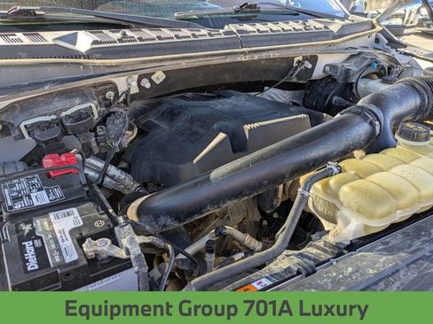 Used 2019 Ford F150 Platinum w/ Equipment Group 701A Luxury image 12