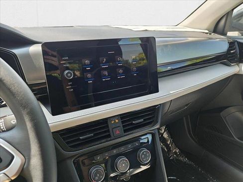 New 2025 Volkswagen Taos S image 15