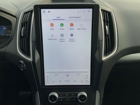 Used 2024 Ford Edge SEL image 34