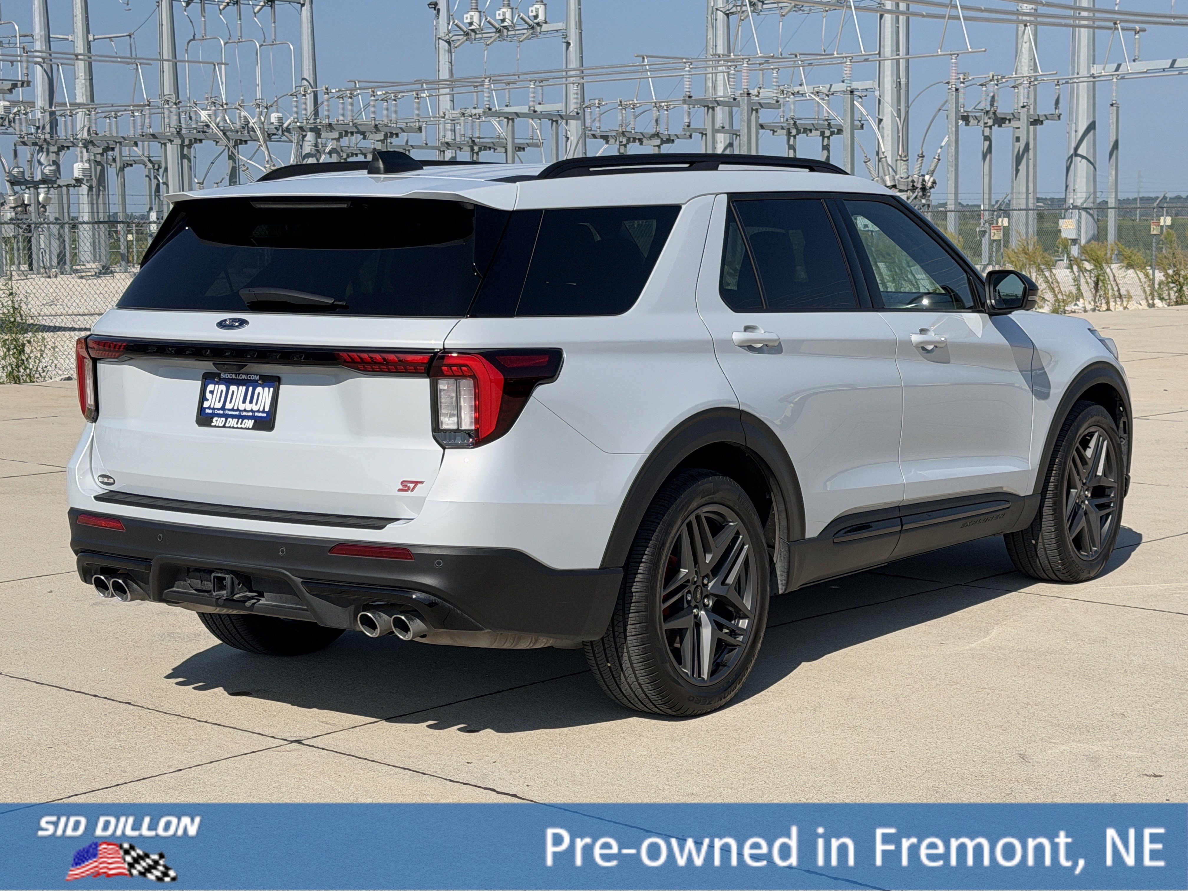 Used 2026 Ford Explorer ST w/ Sun And Sound Package AWD/4WD image 4