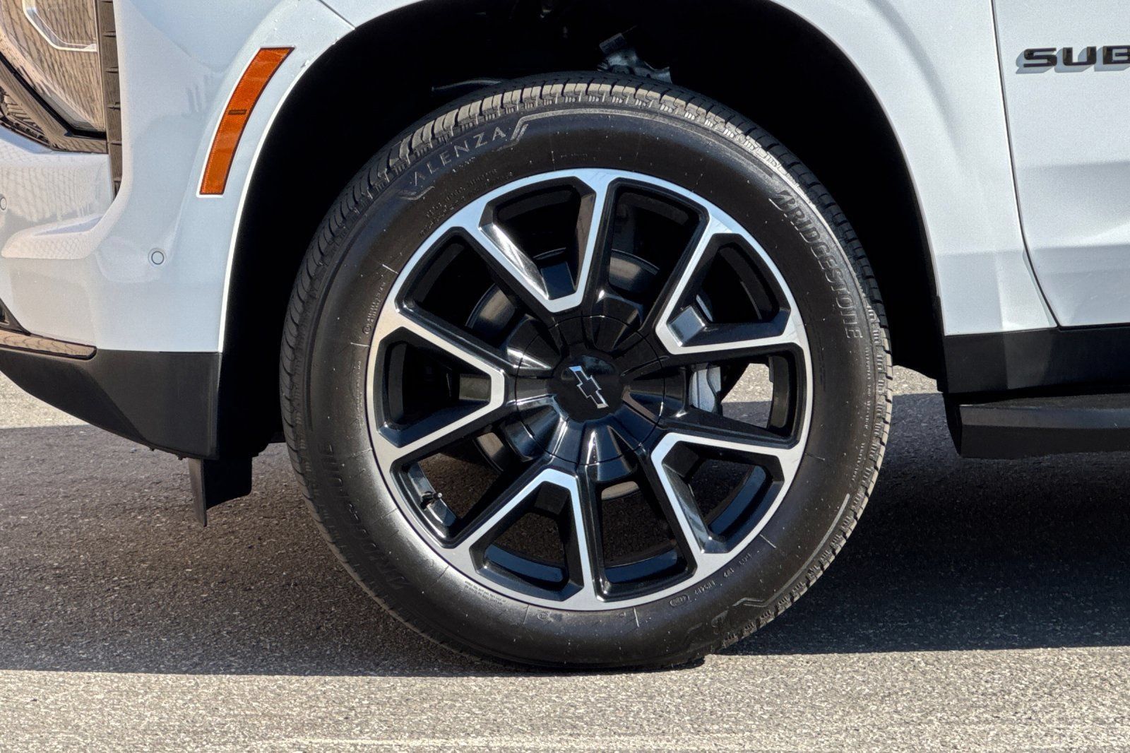 Certified 2026 Chevrolet Suburban RST RWD image 28