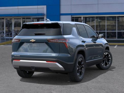 New 2026 Chevrolet Equinox LT image 4