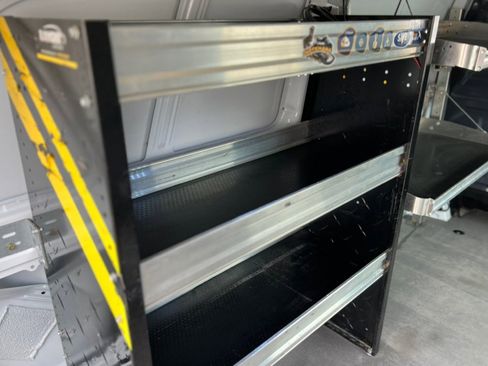 Used 2018 Mercedes-Benz Metris image 31