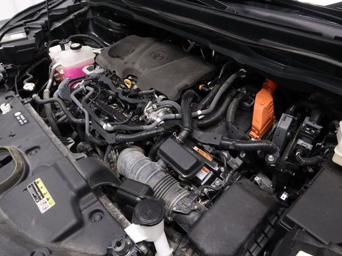 Used 2022 Toyota Sienna XLE image 14