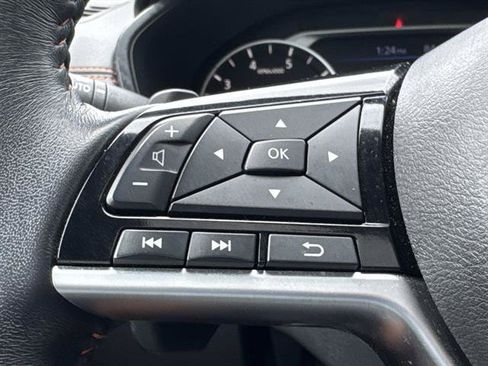 Used 2019 Nissan Altima 2.5 SR w/ SR Premium Package FWD image 18