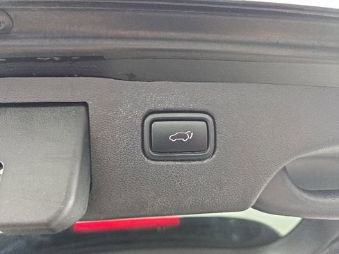 Used 2017 Kia Sorento SX AWD/4WD image 39
