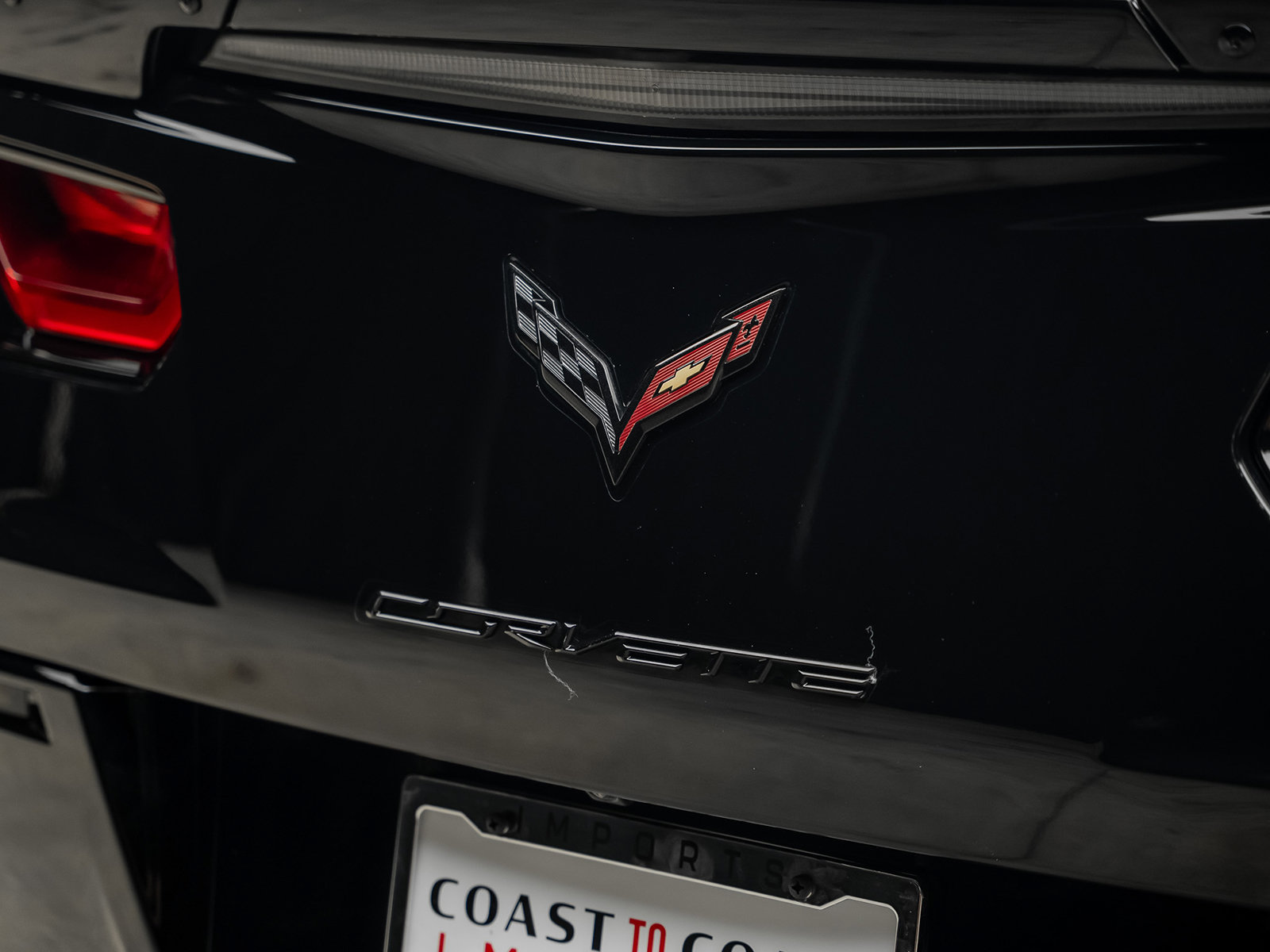 Used 2019 Chevrolet Corvette Grand Sport w/ Carbon Flash Badge Package RWD image 14