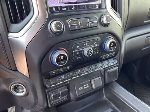 Used 2022 Chevrolet Silverado 2500 LTZ w/ LTZ Plus Package AWD/4WD image 25