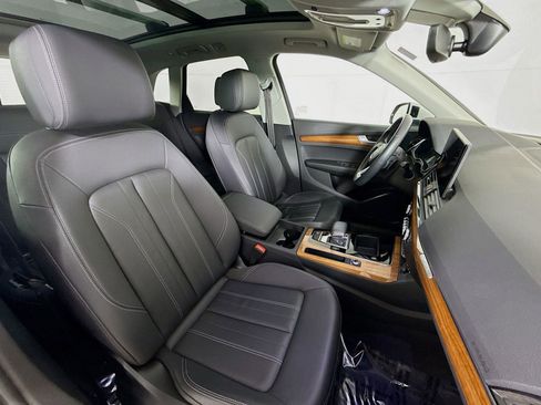 Certified 2023 Audi Q5 2.0T Premium w/ Convenience Package image 26