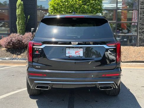 Used 2024 Cadillac XT6 Premium Luxury w/ Technology Package AWD/4WD image 13
