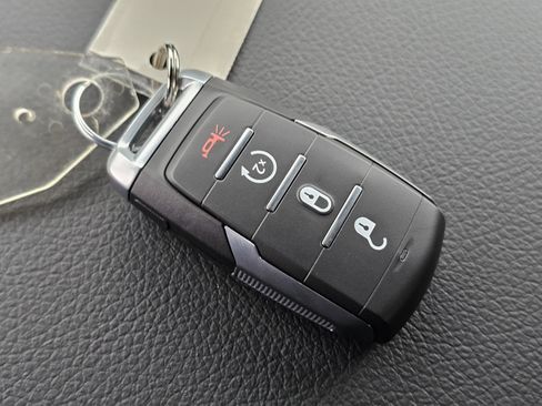 New 2026 RAM 1500 Big Horn w/ Night Edition image 31