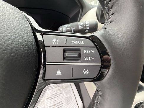 New 2026 Honda HR-V EX-L image 17