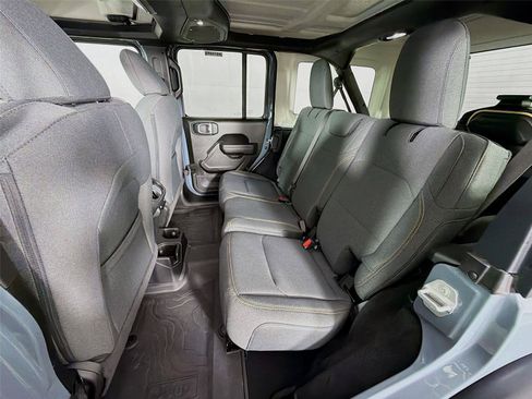Used 2024 Jeep Wrangler Unlimited Sport AWD/4WD image 24