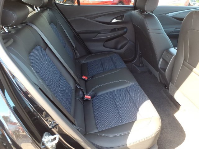 New 2026 Buick Envista Sport Touring w/ Convenience I Package FWD image 21