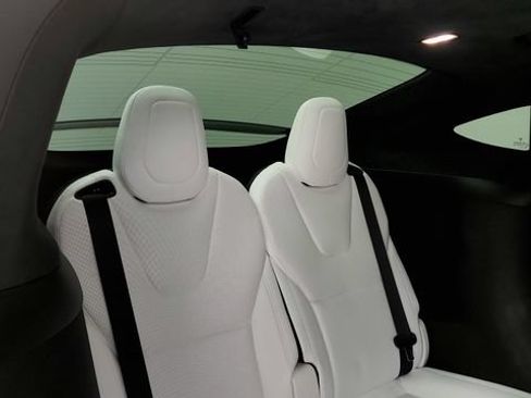 Used 2023 Tesla Model X AWD/4WD image 41