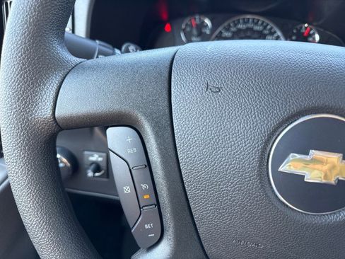 New 2025 Chevrolet Express 2500 image 22