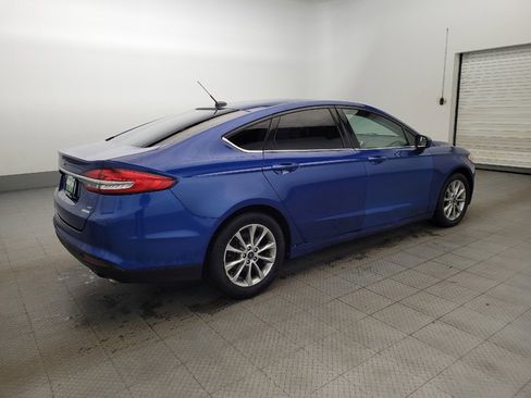 Used 2017 Ford Fusion SE w/ Fusion SE Technology Package image 10