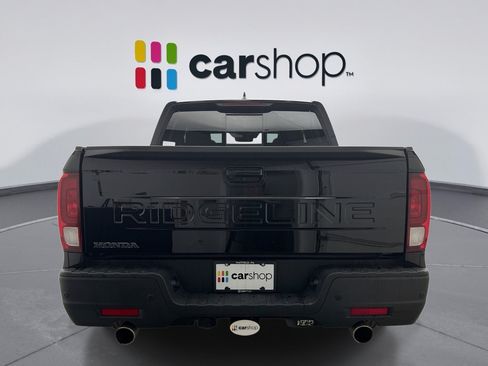 Used 2024 Honda Ridgeline Black Edition image 4