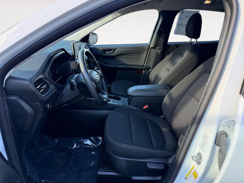 Certified 2025 Ford Escape Active image 10