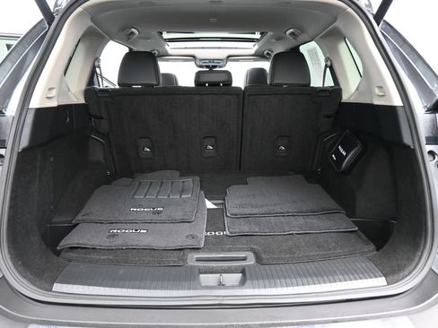 Used 2023 Nissan Rogue SL w/ SL Premium Package FWD image 20