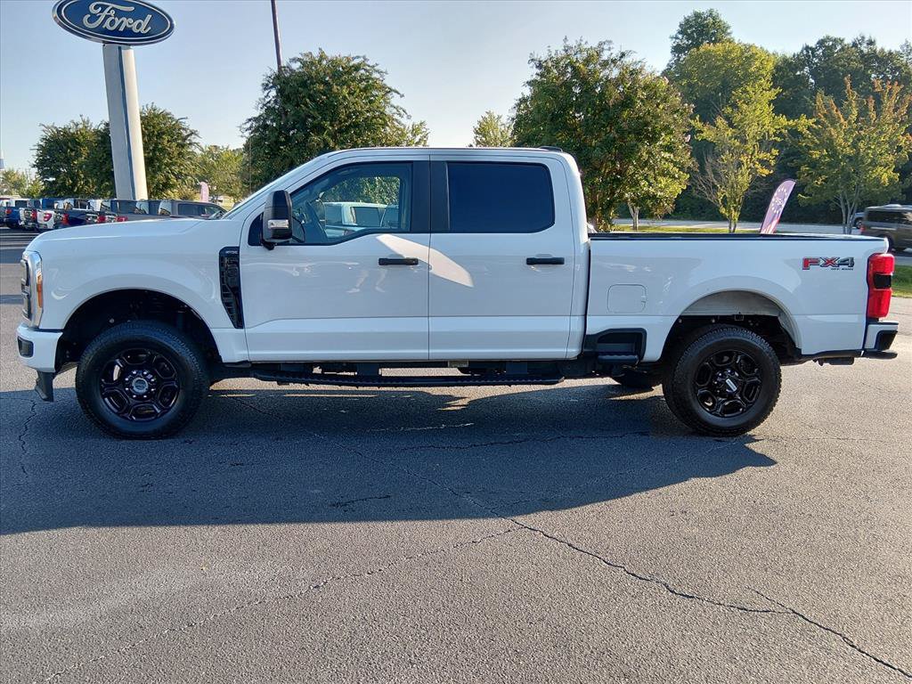 Certified 2023 Ford F250 XL w/ STX Appearance Package AWD/4WD image 7