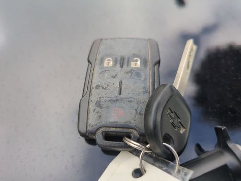 Used 2020 Chevrolet Silverado 1500 LT w/ Trailering Package image 31