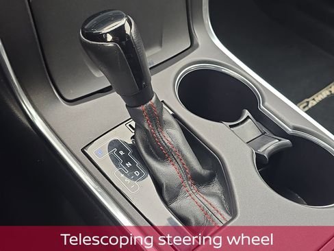 Used 2015 Toyota Camry SE image 24