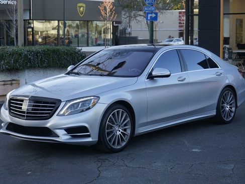 Used 2017 Mercedes-Benz S 550 Sedan image 2