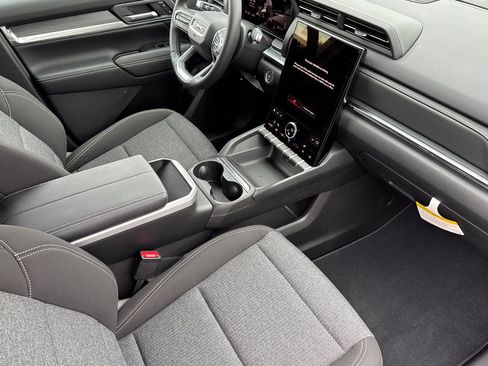 New 2026 GMC Terrain Elevation image 17