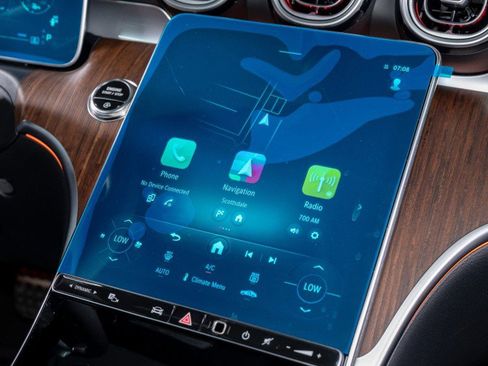 Certified 2025 Mercedes-Benz C 300 Sedan image 18