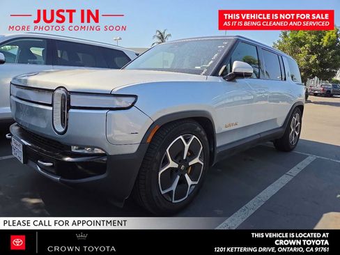Used 2023 Rivian R1S Adventure Quad AWD/4WD image 4