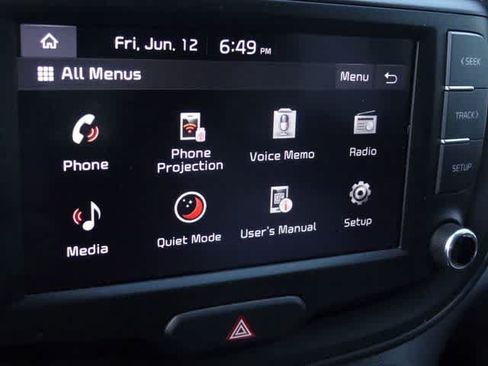 Used 2025 Kia Soul LX w/ LX Technology Package FWD image 20