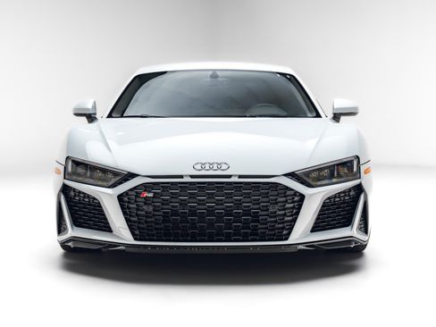 Used 2023 Audi R8 V10 performance RWD image 4