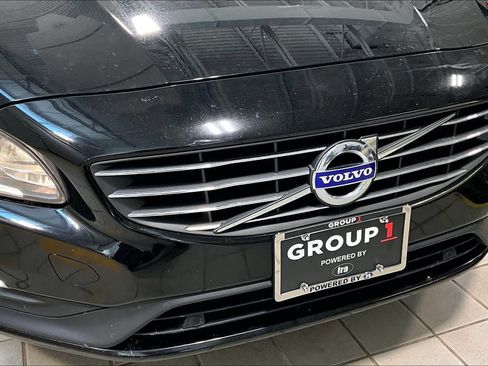 Used 2016 Volvo V60 T5 Premier image 30