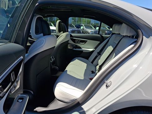 Certified 2026 Mercedes-Benz C 300 4MATIC Sedan image 10