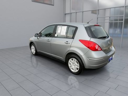 Used 2011 Nissan Versa 1.8 S w/ PWR Plus Pkg FWD image 6