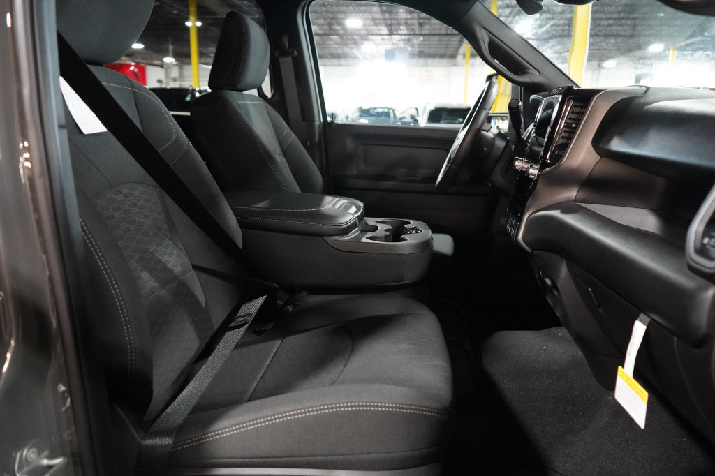 New 2027 RAM 3500 Tradesman AWD/4WD image 21