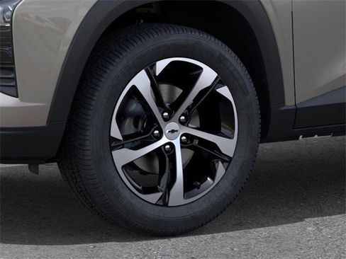 New 2026 Chevrolet Trax RS w/ Driver Confidence Package FWD image 9