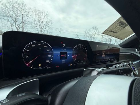 New 2026 Mercedes-Benz GLB 250 4MATIC image 26