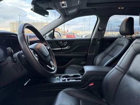 Used 2021 Lincoln Corsair Reserve w/ Equipment Group 201A image 22