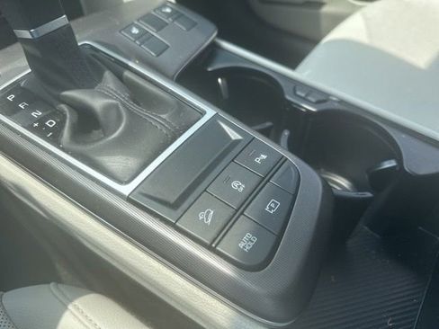 Certified 2026 Kia Sportage EX FWD image 11